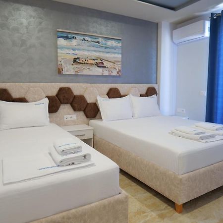 3 Islands 2 Hotel Εξαμίλιο Εξωτερικό φωτογραφία