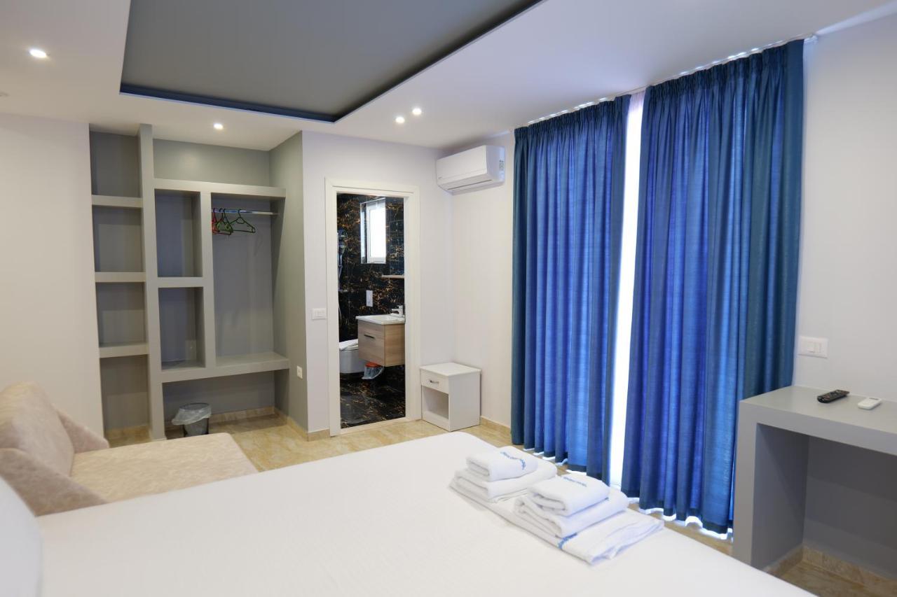 3 Islands 2 Hotel Εξαμίλιο Εξωτερικό φωτογραφία
