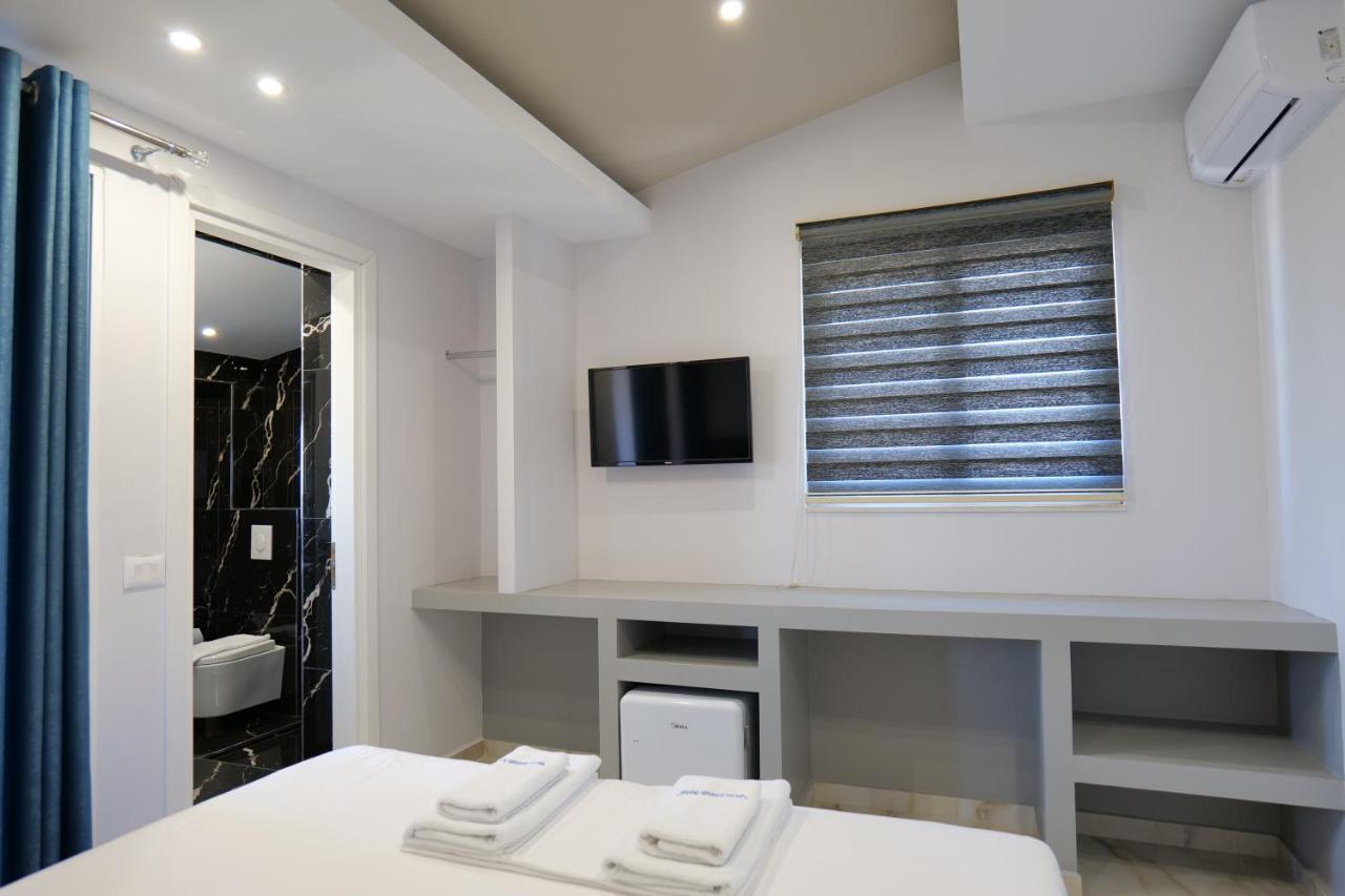 3 Islands 2 Hotel Εξαμίλιο Εξωτερικό φωτογραφία