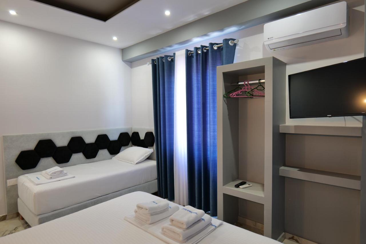 3 Islands 2 Hotel Εξαμίλιο Εξωτερικό φωτογραφία