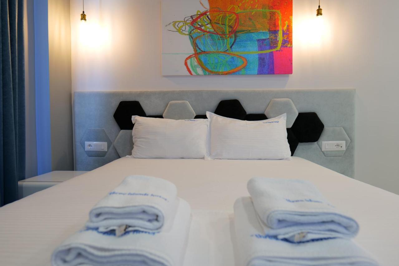 3 Islands 2 Hotel Εξαμίλιο Εξωτερικό φωτογραφία