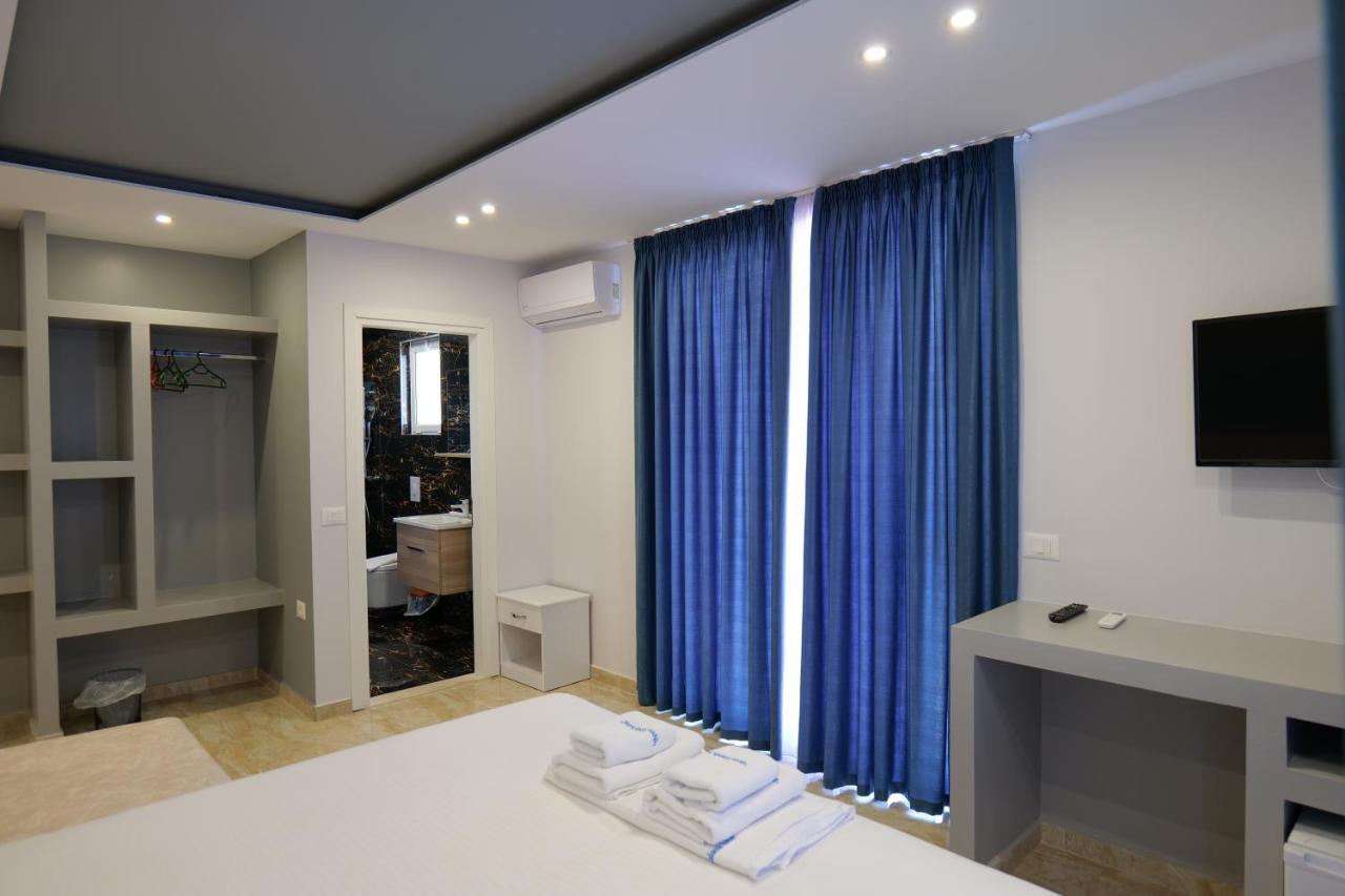 3 Islands 2 Hotel Εξαμίλιο Εξωτερικό φωτογραφία