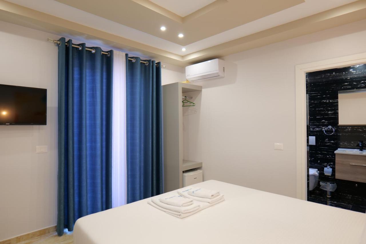 3 Islands 2 Hotel Εξαμίλιο Εξωτερικό φωτογραφία