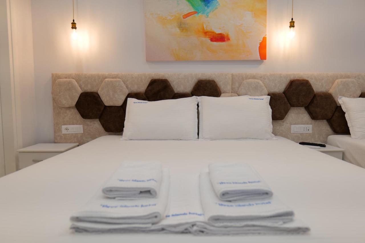 3 Islands 2 Hotel Εξαμίλιο Εξωτερικό φωτογραφία