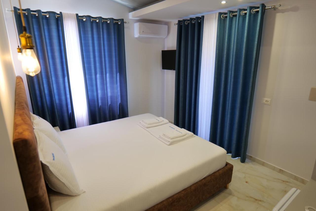3 Islands 2 Hotel Εξαμίλιο Εξωτερικό φωτογραφία